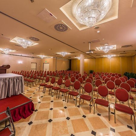 Hotel President Budapest Bagian luar foto